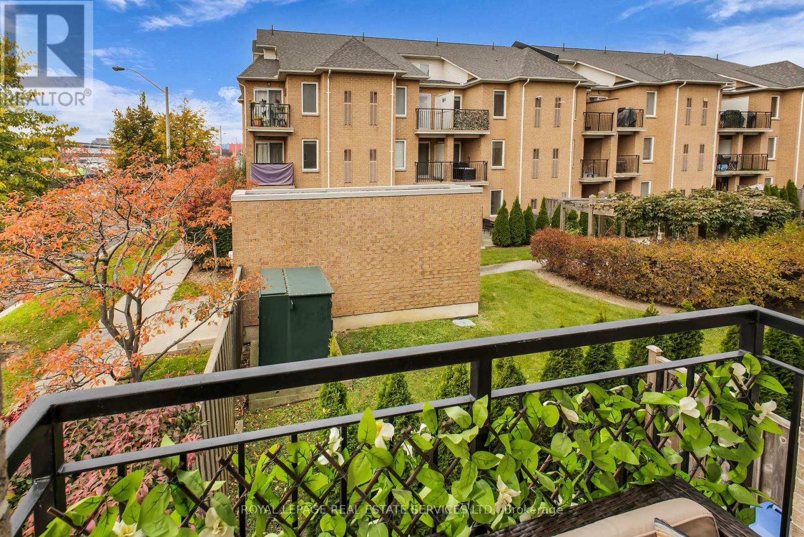 Th 201 - 2 Brian Peck Crescent, Toronto, Ontario  M4G 4K4 - Photo 46 - C14113964