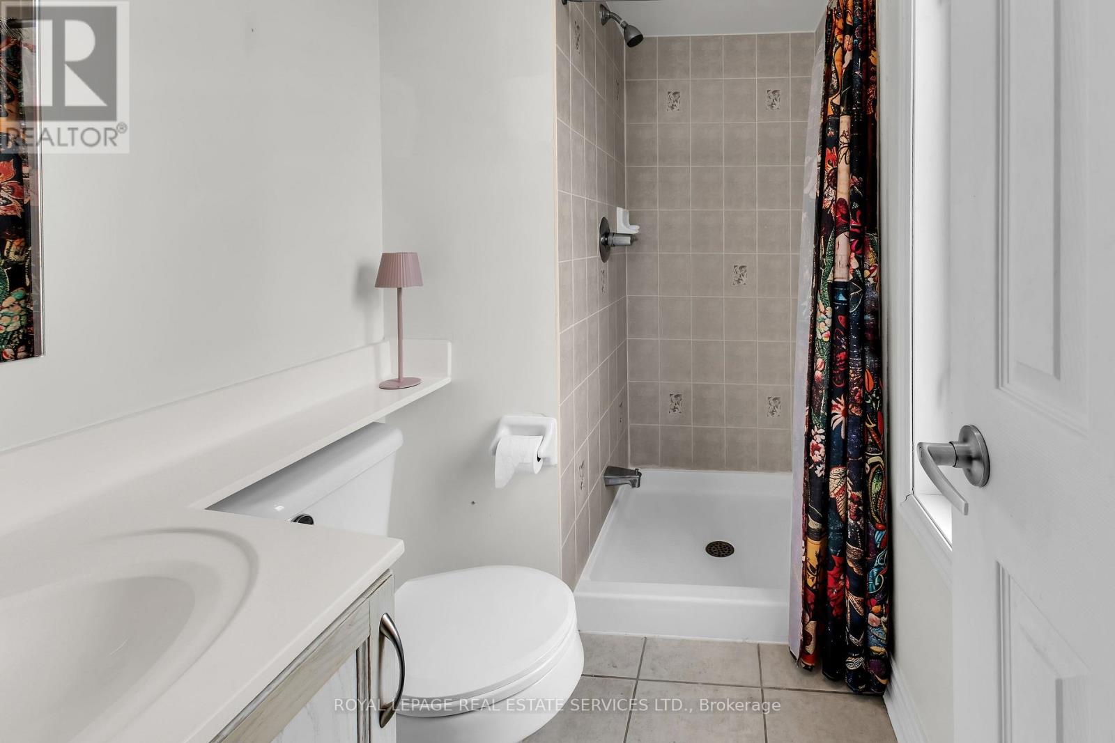 Th 201 - 2 Brian Peck Crescent, Toronto, Ontario  M4G 4K4 - Photo 47 - C14113964