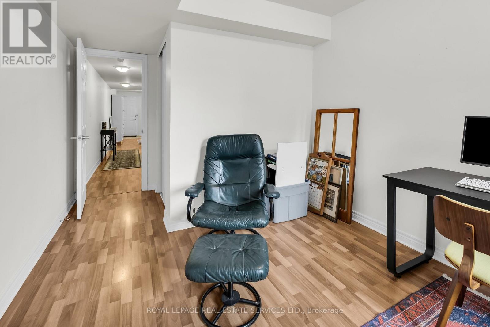 Th 201 - 2 Brian Peck Crescent, Toronto, Ontario  M4G 4K4 - Photo 49 - C14113964