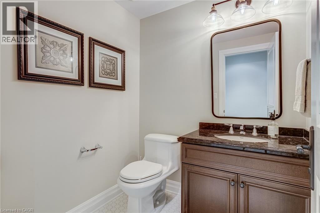 1043 Jerseyville Road W, Ancaster, Ontario  L0R 1R0 - Photo 36 - 40874420