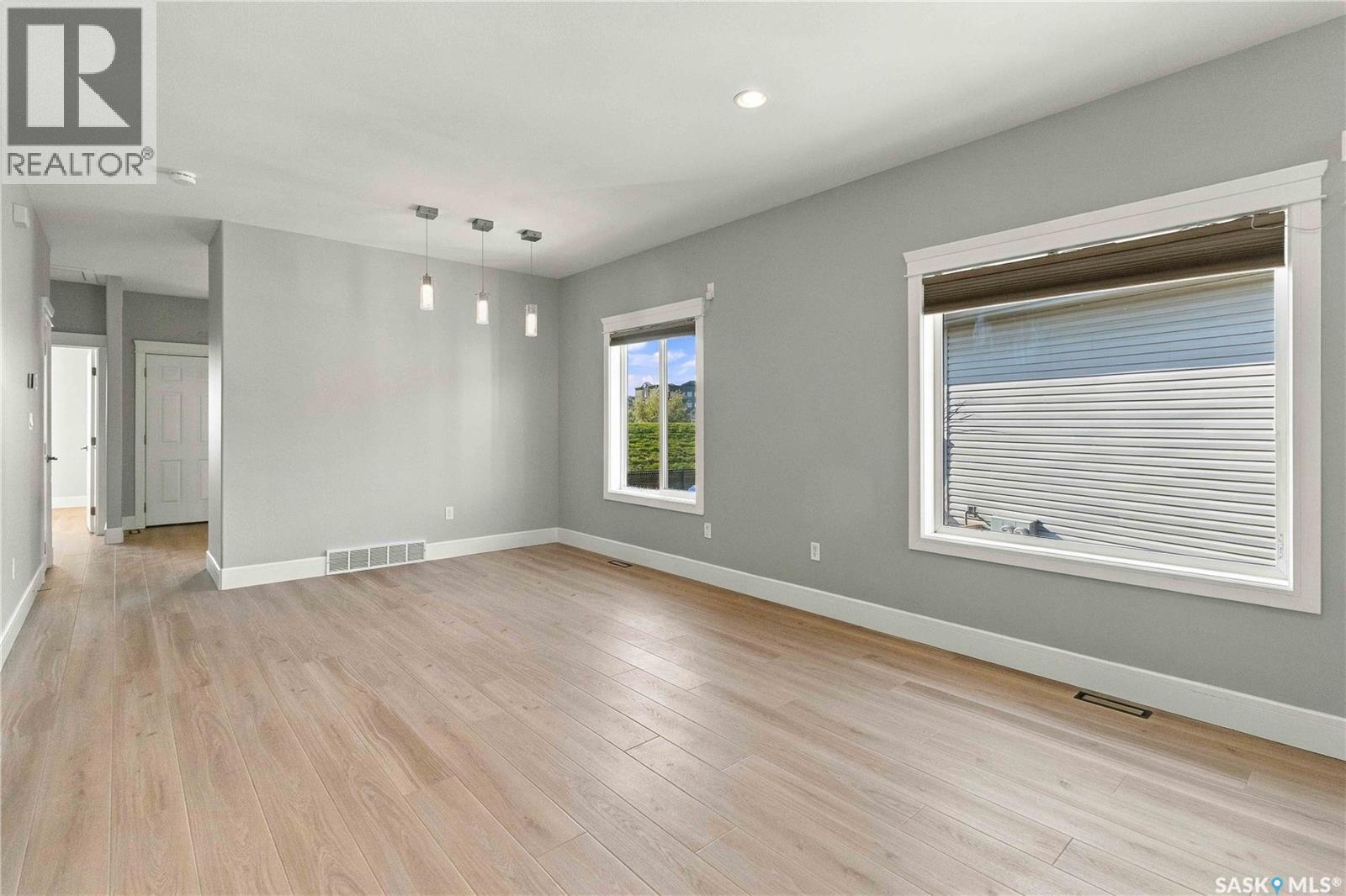 202 Palliser Court, Saskatoon, Saskatchewan  S7L 4P9 - Photo 9 - SK052031