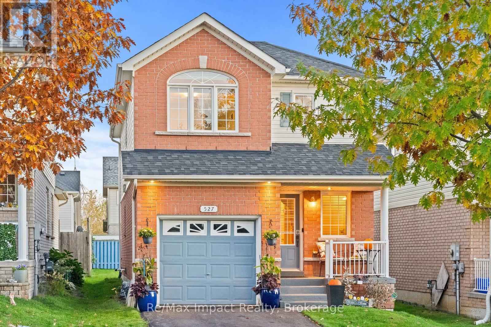 527 FALCONRIDGE DRIVE, Oshawa, Ontario