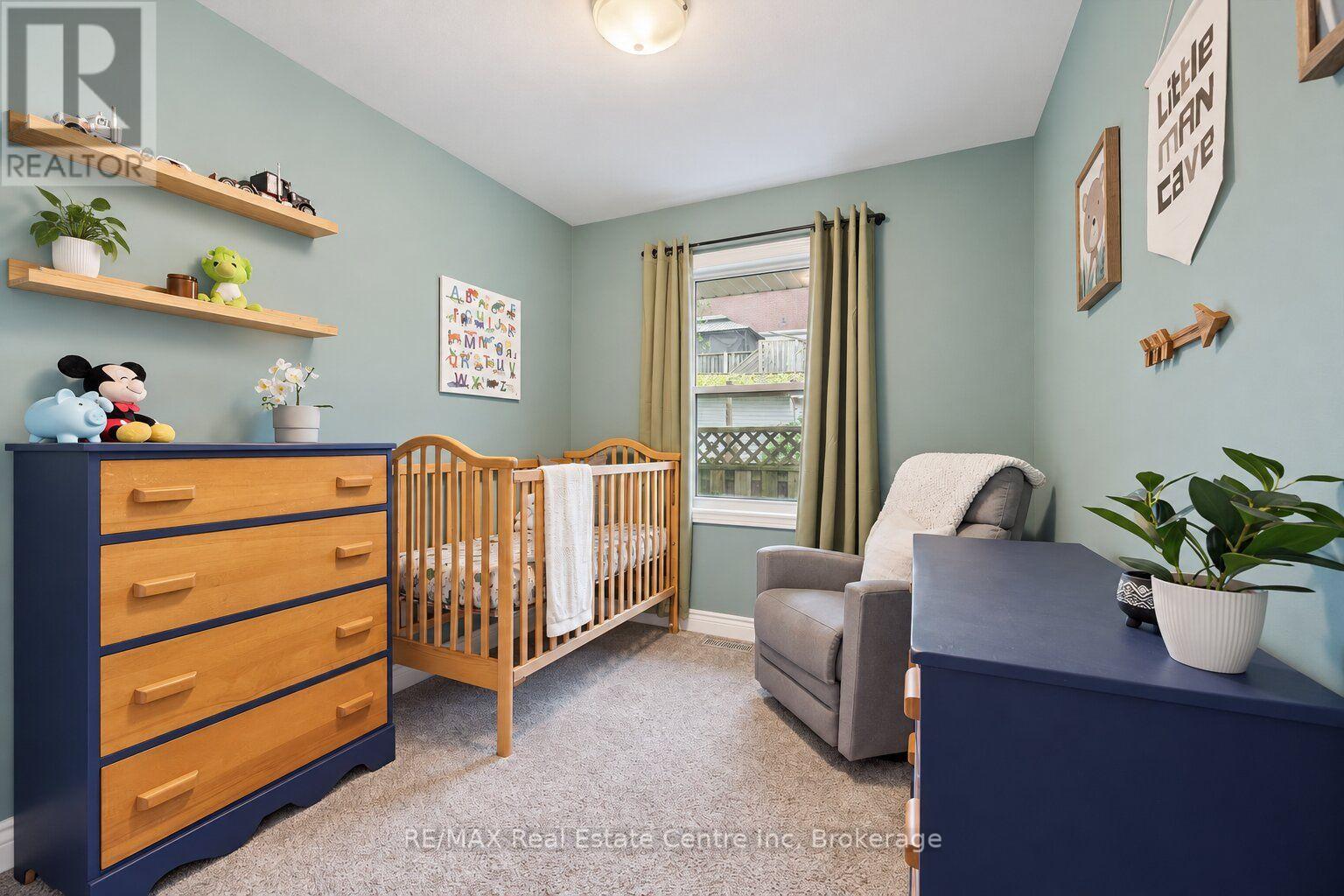 22 Fifth Avenue, Cambridge, Ontario  N1S 2E9 - Photo 12 - X14122214