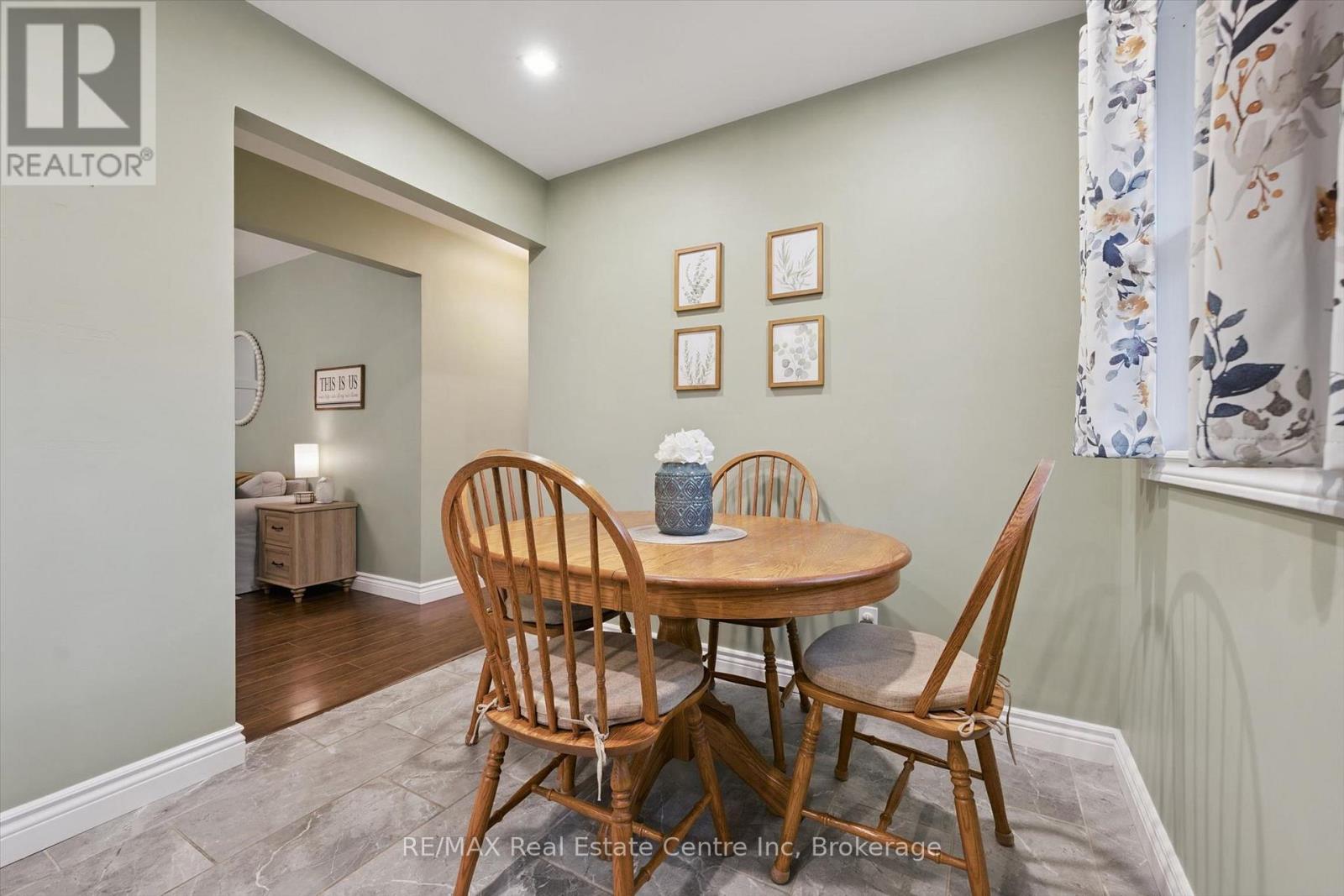 22 Fifth Avenue, Cambridge, Ontario  N1S 2E9 - Photo 9 - X14122214
