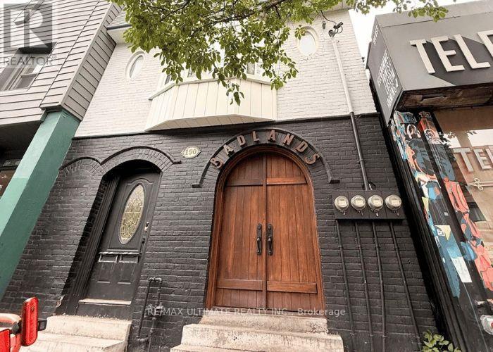 190 OSSINGTON AVENUE, Toronto, Ontario