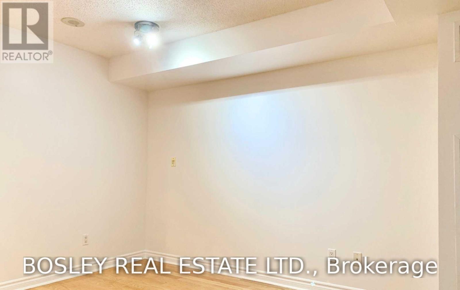 822 - 270 Wellington Street W, Toronto, Ontario  M5V 3P5 - Photo 8 - C14122006