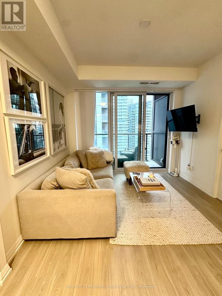 3823 - 28 Widmer Street, Toronto, Ontario  M5V 0T2 - Photo 5 - C14122040