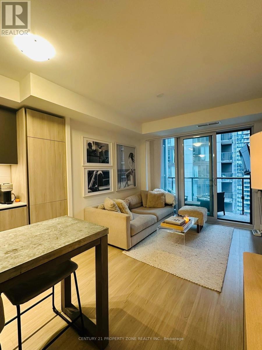 3823 - 28 Widmer Street, Toronto, Ontario  M5V 0T2 - Photo 7 - C14122040