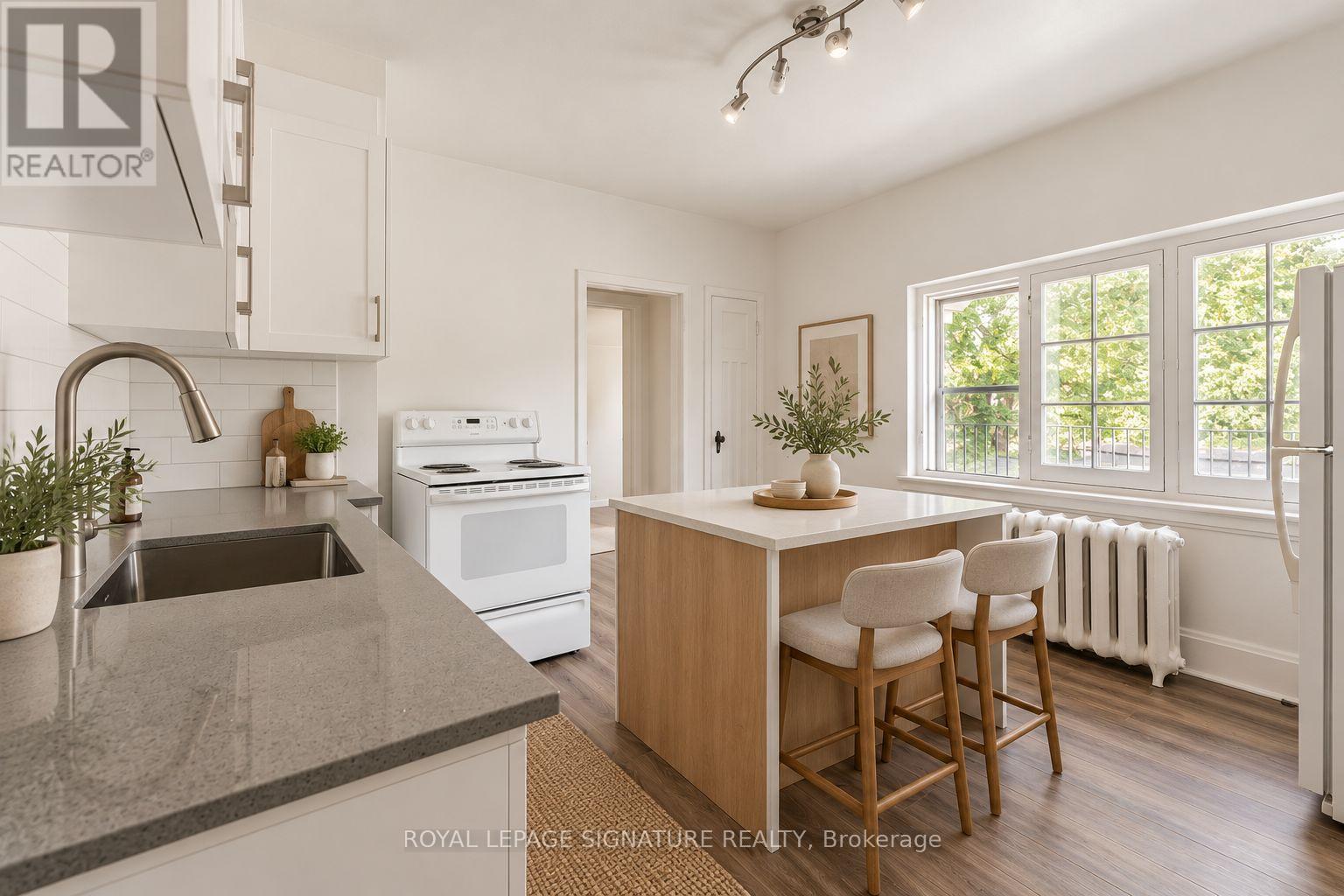 2a - 388 Palmerston Boulevard, Toronto, Ontario  M6G 2N6 - Photo 2 - C14122042