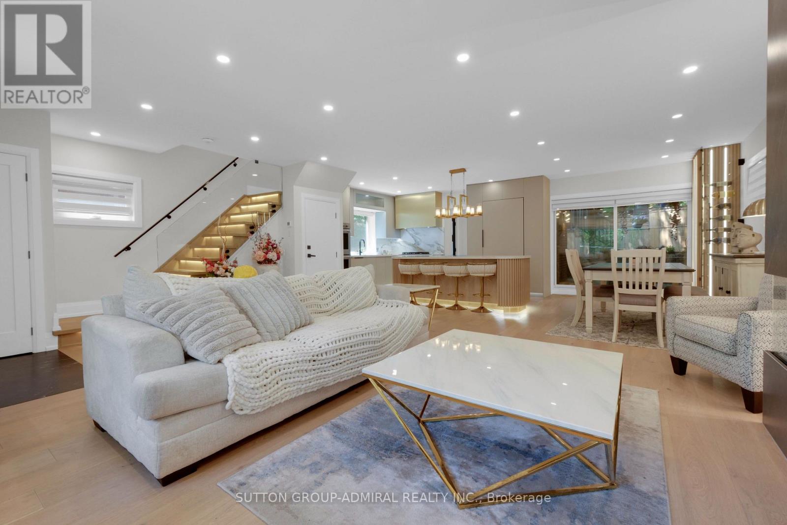 50 Beaufort Road, Toronto, Ontario  M4E 1M7 - Photo 7 - E14122028