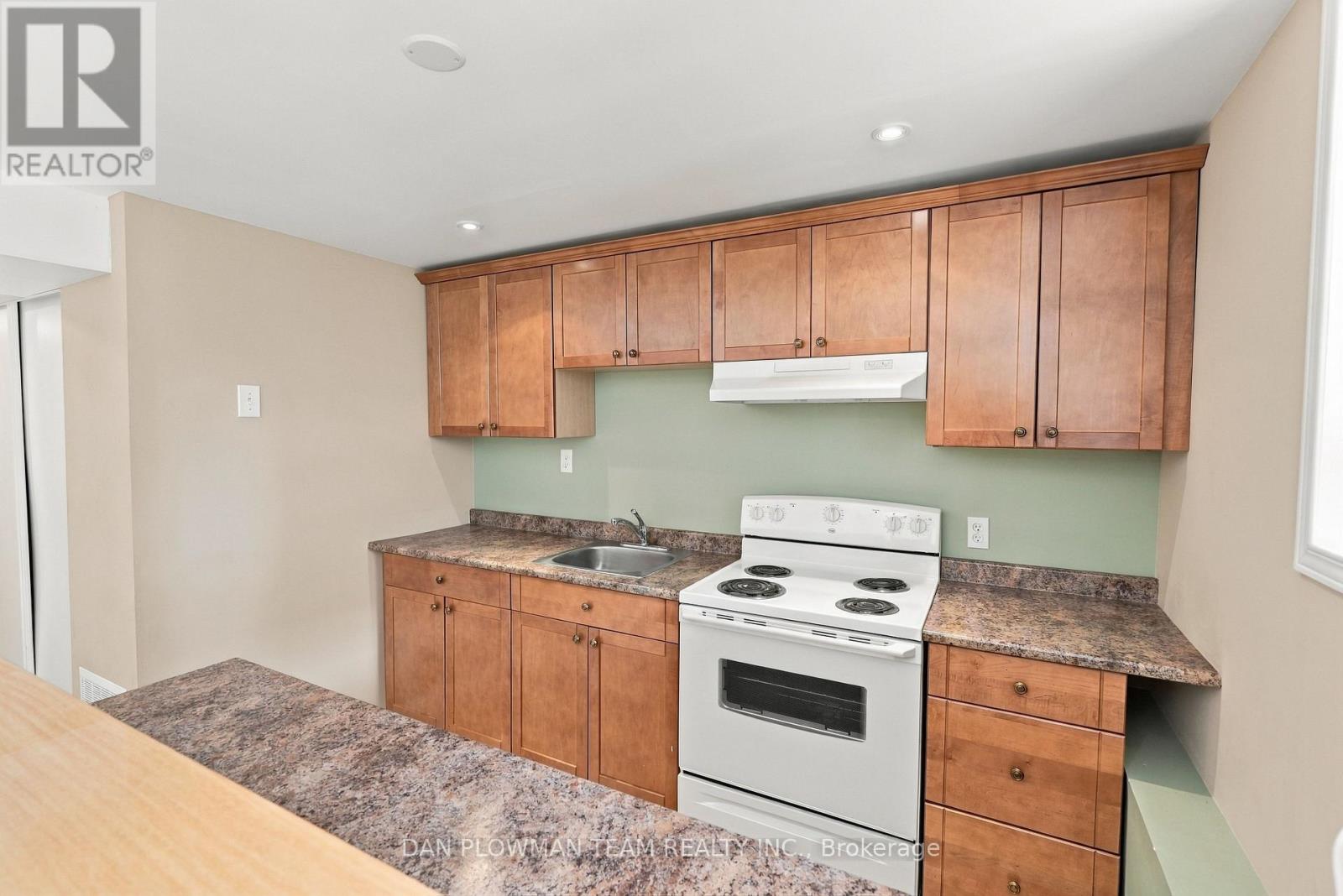 62 Moynahan Crescent, Ajax, Ontario  L1Z 1P1 - Photo 40 - E14122176