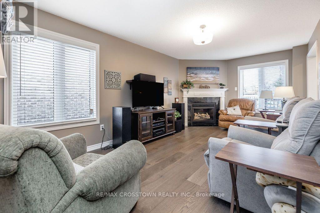 33 Raquel Street, Barrie (Painswick South), Ontario  L4N 9S4 - Photo 18 - S14122062