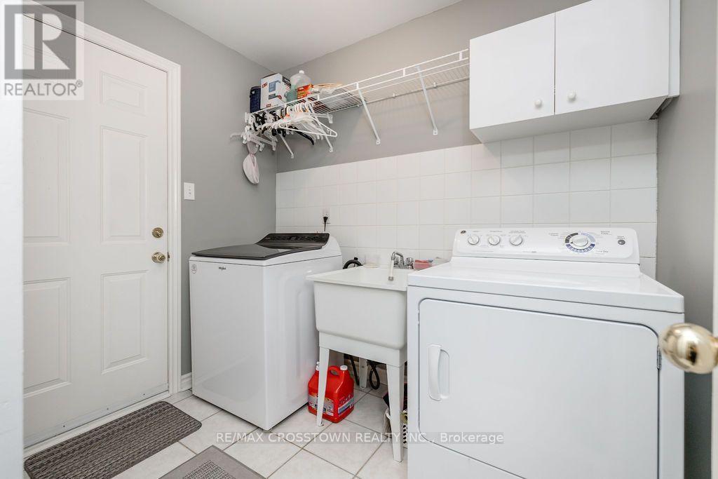 33 Raquel Street, Barrie (Painswick South), Ontario  L4N 9S4 - Photo 23 - S14122062