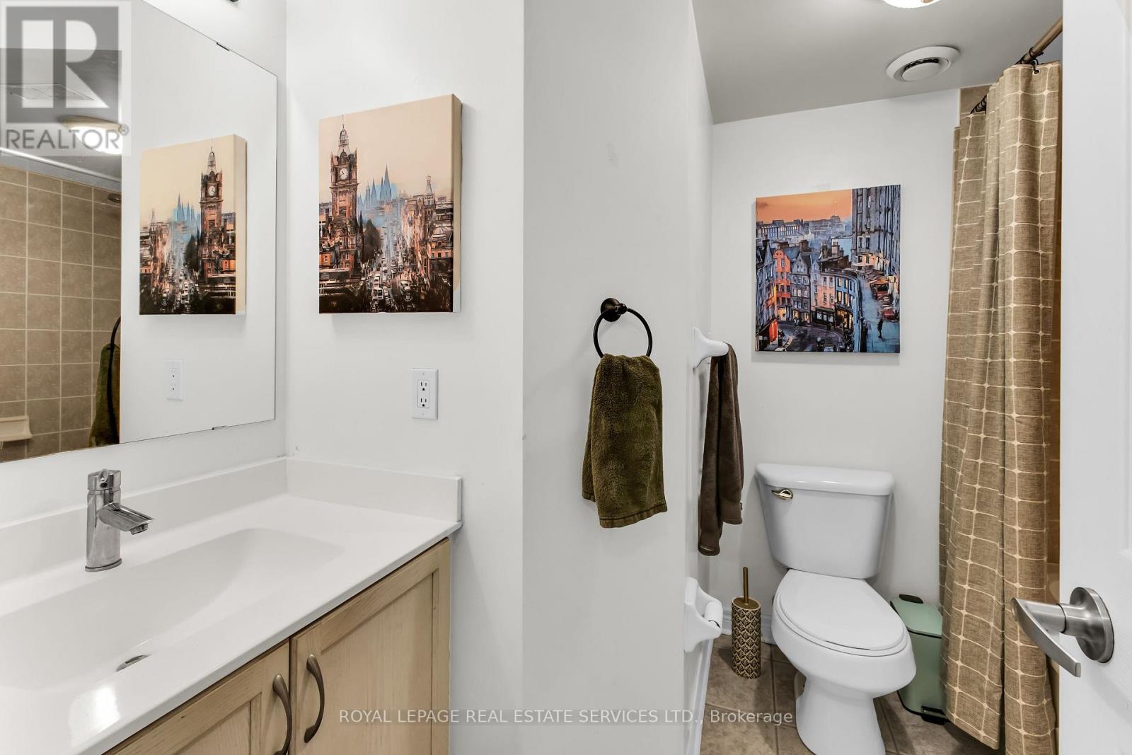 Th 201 - 2 Brian Peck Crescent, Toronto, Ontario  M4G 4K4 - Photo 33 - C14113964