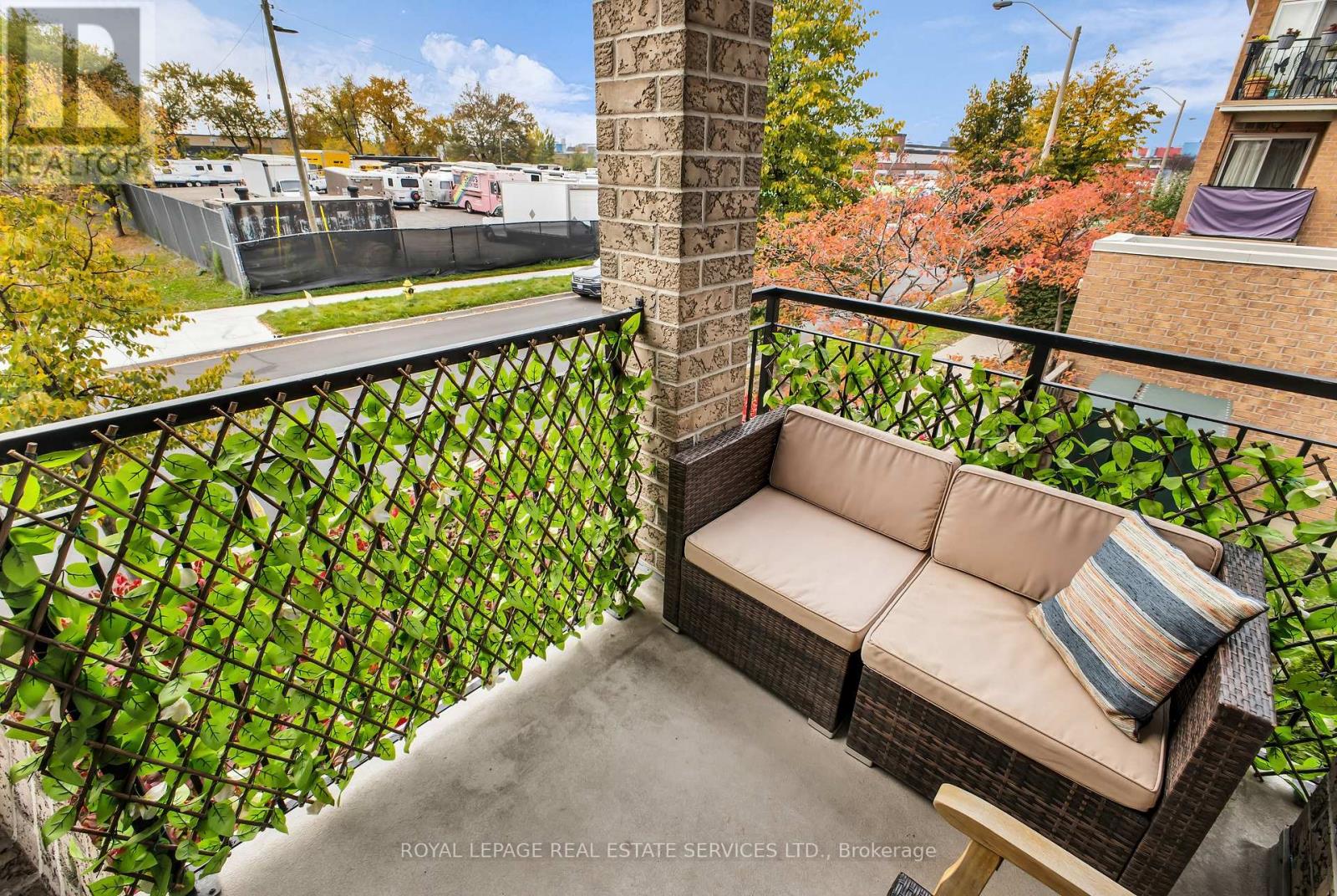 Th 201 - 2 Brian Peck Crescent, Toronto, Ontario  M4G 4K4 - Photo 28 - C14113964