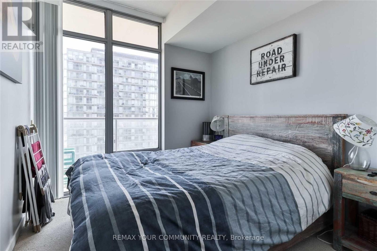 2211 - 105 The Queensway, Toronto, Ontario  M6S 5B5 - Photo 7 - W14114694