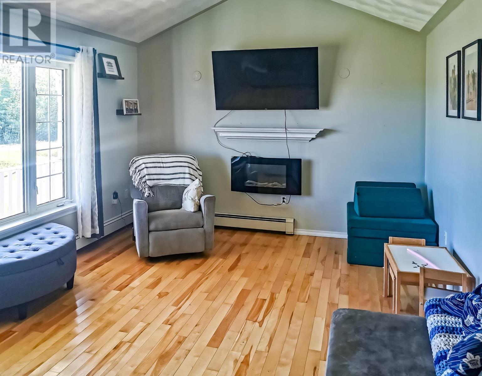 48 Brook Street, Montague, Prince Edward Island  C0A 1R0 - Photo 3 - 202626783