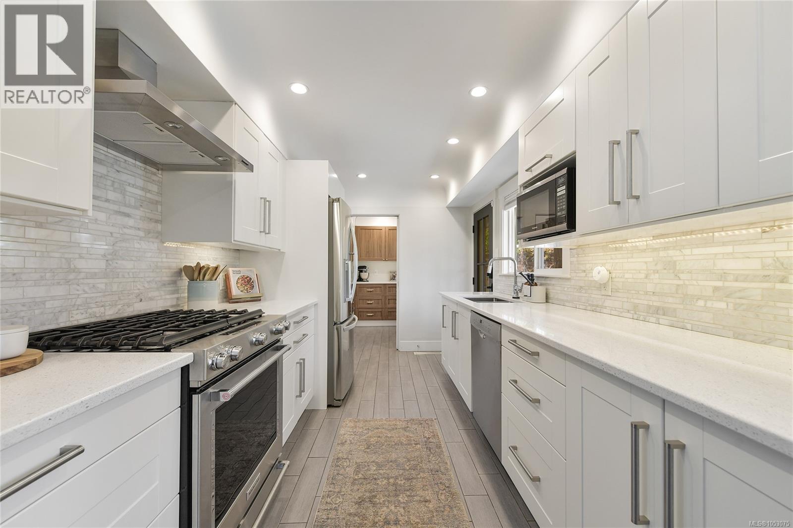 3877 Cedar Hill Cross Rd