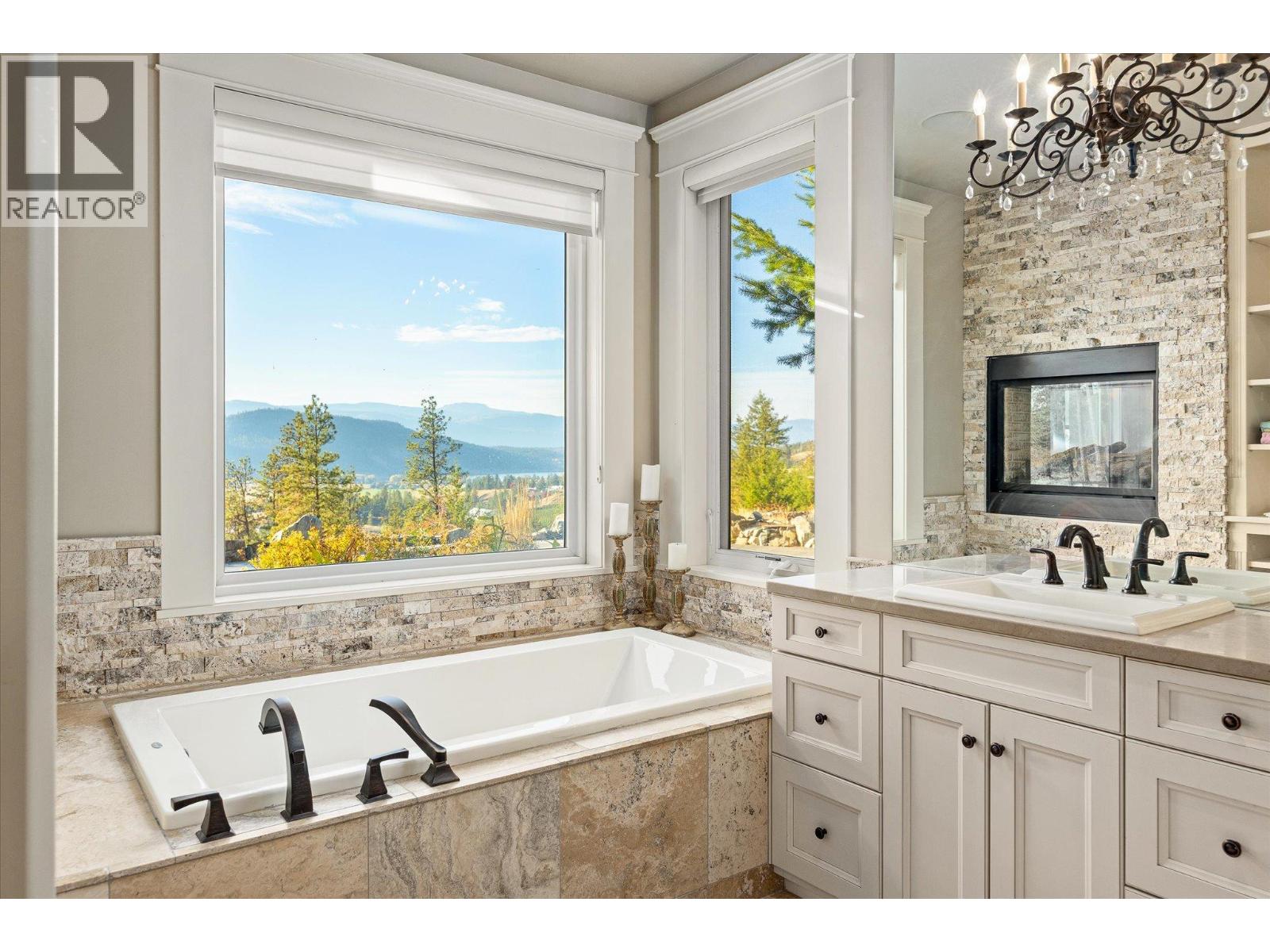5500 Rockface Road, Kelowna, British Columbia  V1X 7V7 - Photo 38 - 10403823