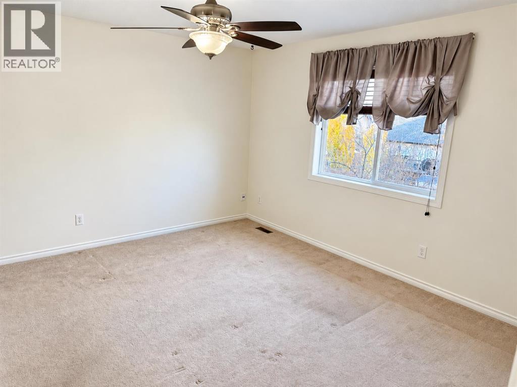 60 Arthur Close, Red Deer, Alberta  T4R 3M5 - Photo 18 - A2335343