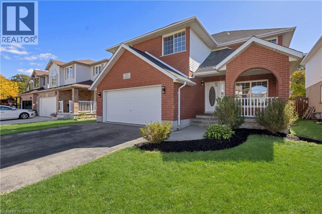 723 CHESAPEAKE Drive, Waterloo, Ontario