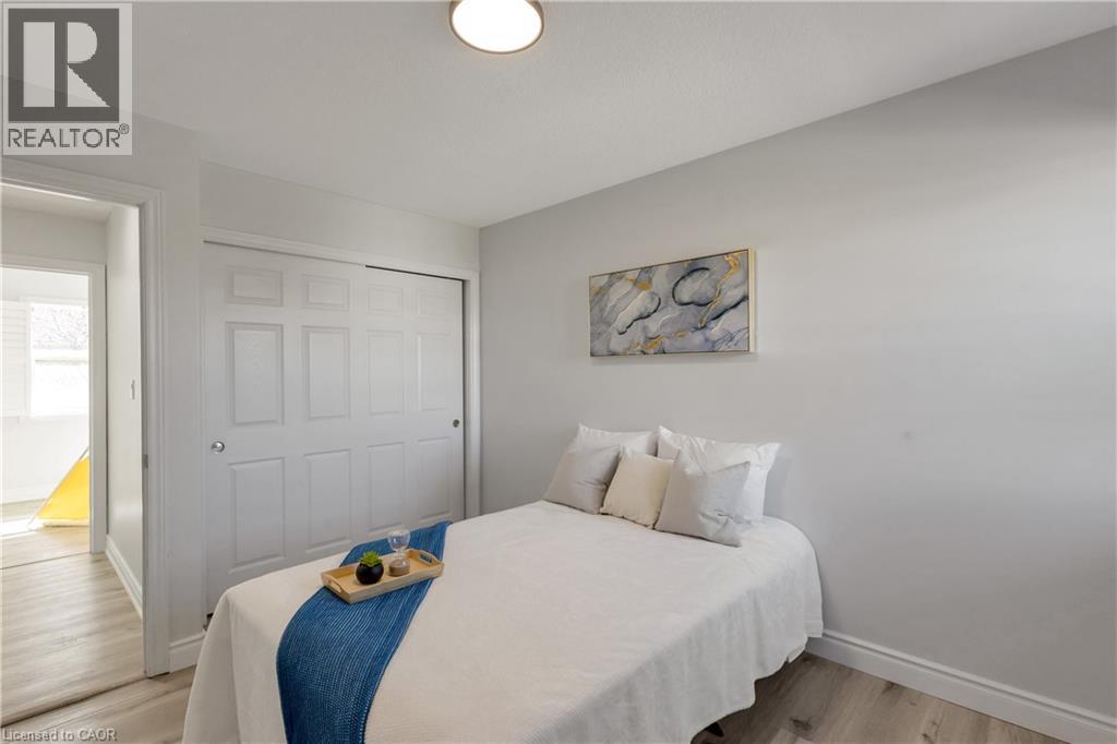 723 Chesapeake Drive, Waterloo, Ontario  N2K 4G4 - Photo 32 - 40870601
