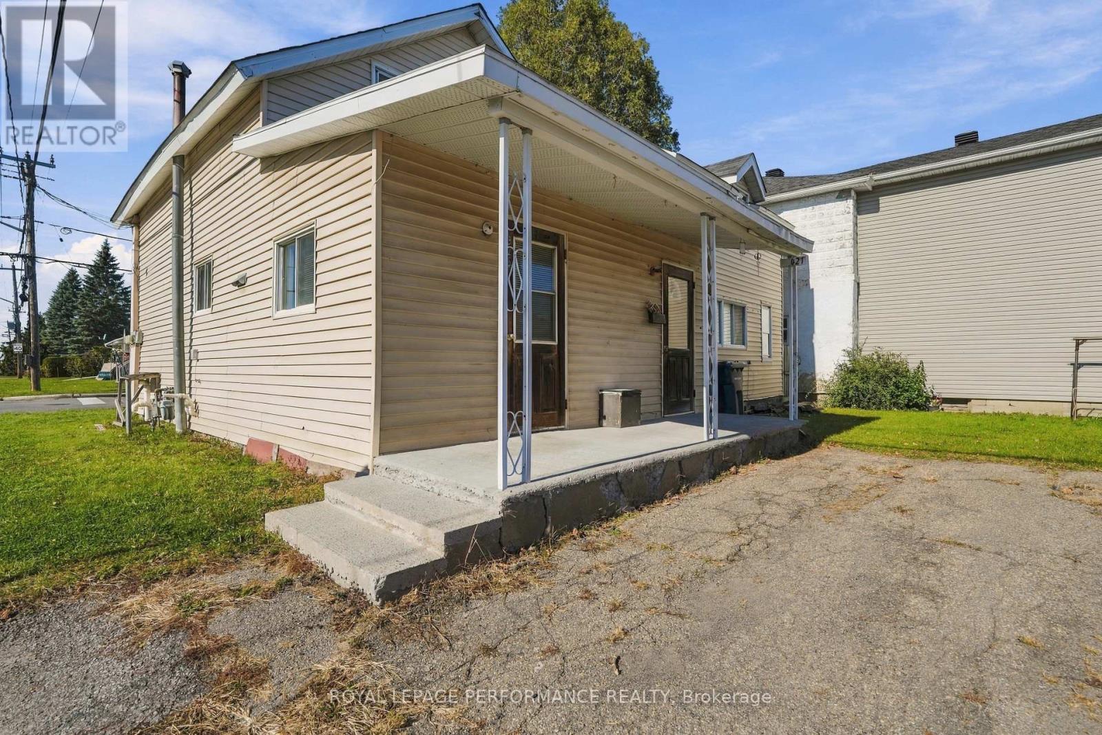 325 Kitchener Street, Hawkesbury, Ontario  K6A 2P1 - Photo 3 - X14122260
