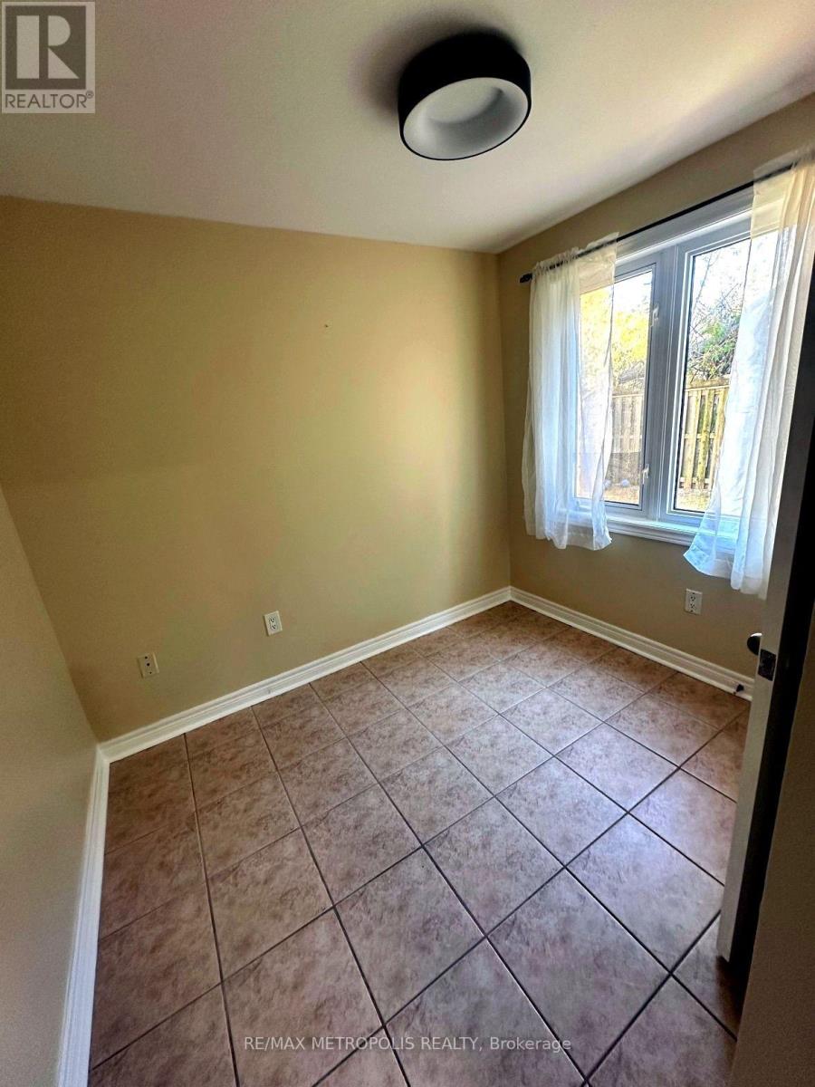 Bsmt - 1128 A Glen Eden Court, Pickering, Ontario  L1V 6N8 - Photo 16 - E14113264