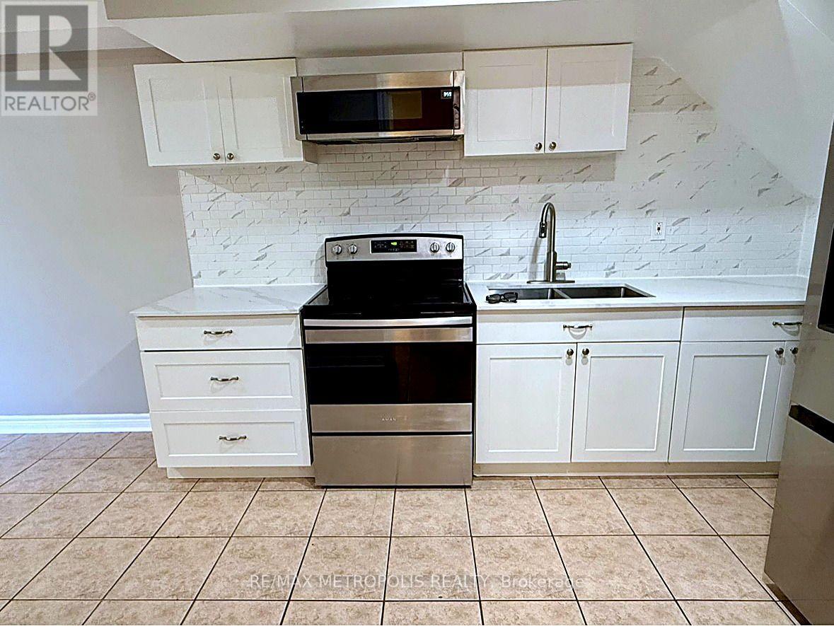 Bsmt - 1128 A Glen Eden Court, Pickering, Ontario  L1V 6N8 - Photo 3 - E14113264