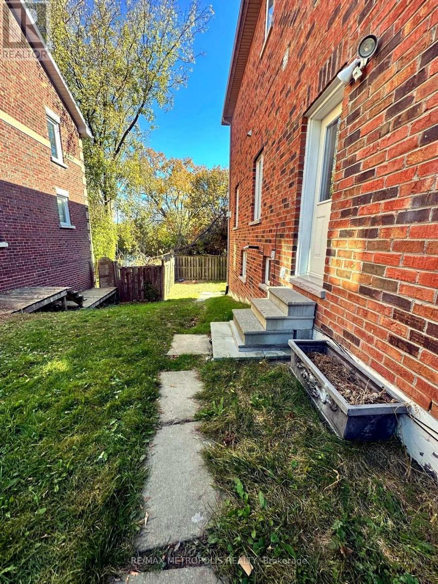 Bsmt - 1128 A Glen Eden Court, Pickering, Ontario  L1V 6N8 - Photo 11 - E14113264