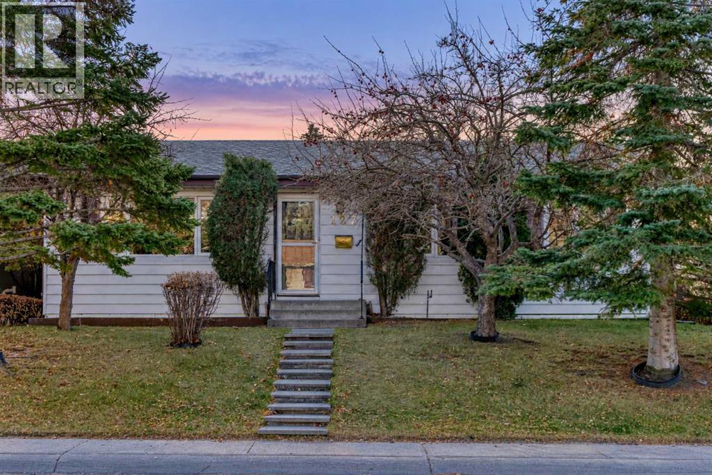 127 Marwood Circle NE