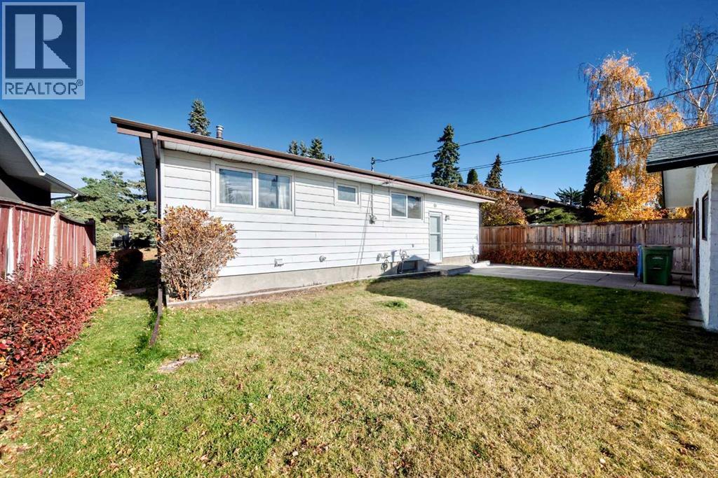 127 Marwood Circle NE
