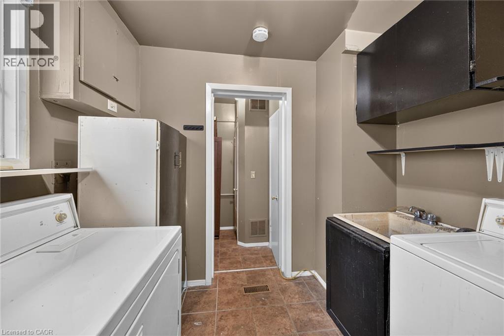 747 Rennie Street, Hamilton, Ontario  L8H 3R4 - Photo 25 - 40874518