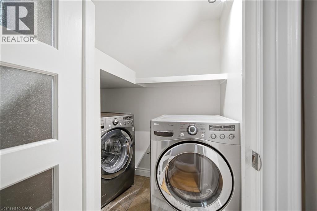 422 Third Line, Oakville, Ontario  L6L 4A5 - Photo 4 - 40872689