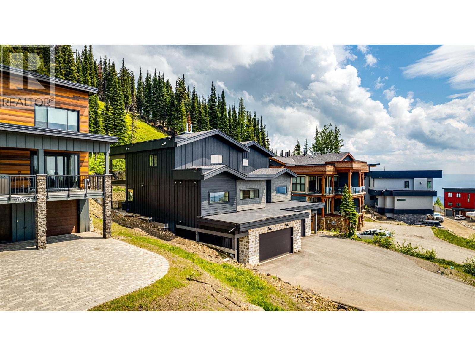 9963 Purcell Drive, Silver Star, British Columbia  V1B 0S1 - Photo 4 - 10404192