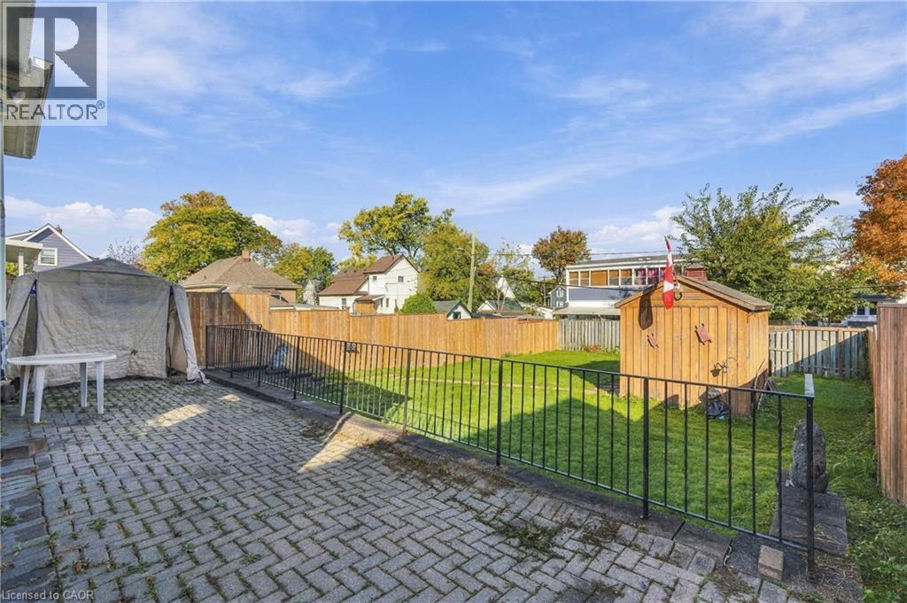 34 Pinecrest Avenue, St. Catharines, Ontario  L2T 1C8 - Photo 13 - 40873982