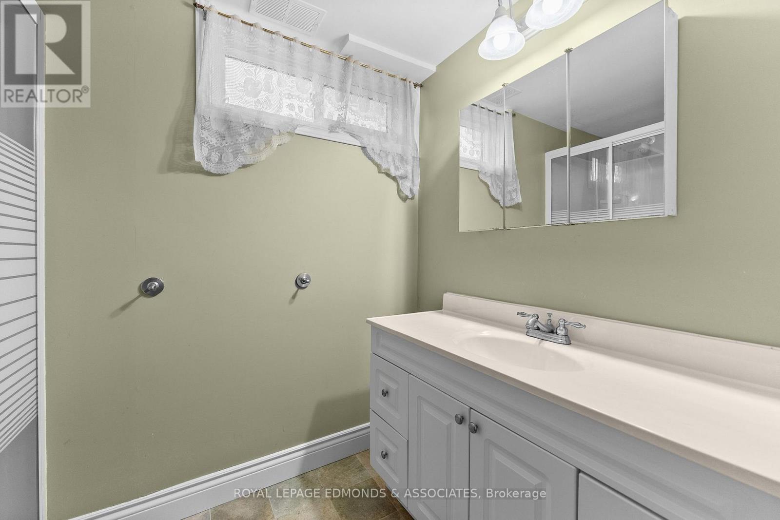 378 Chamberlain Street, Pembroke, Ontario  K8A 2N2 - Photo 39 - X14122322