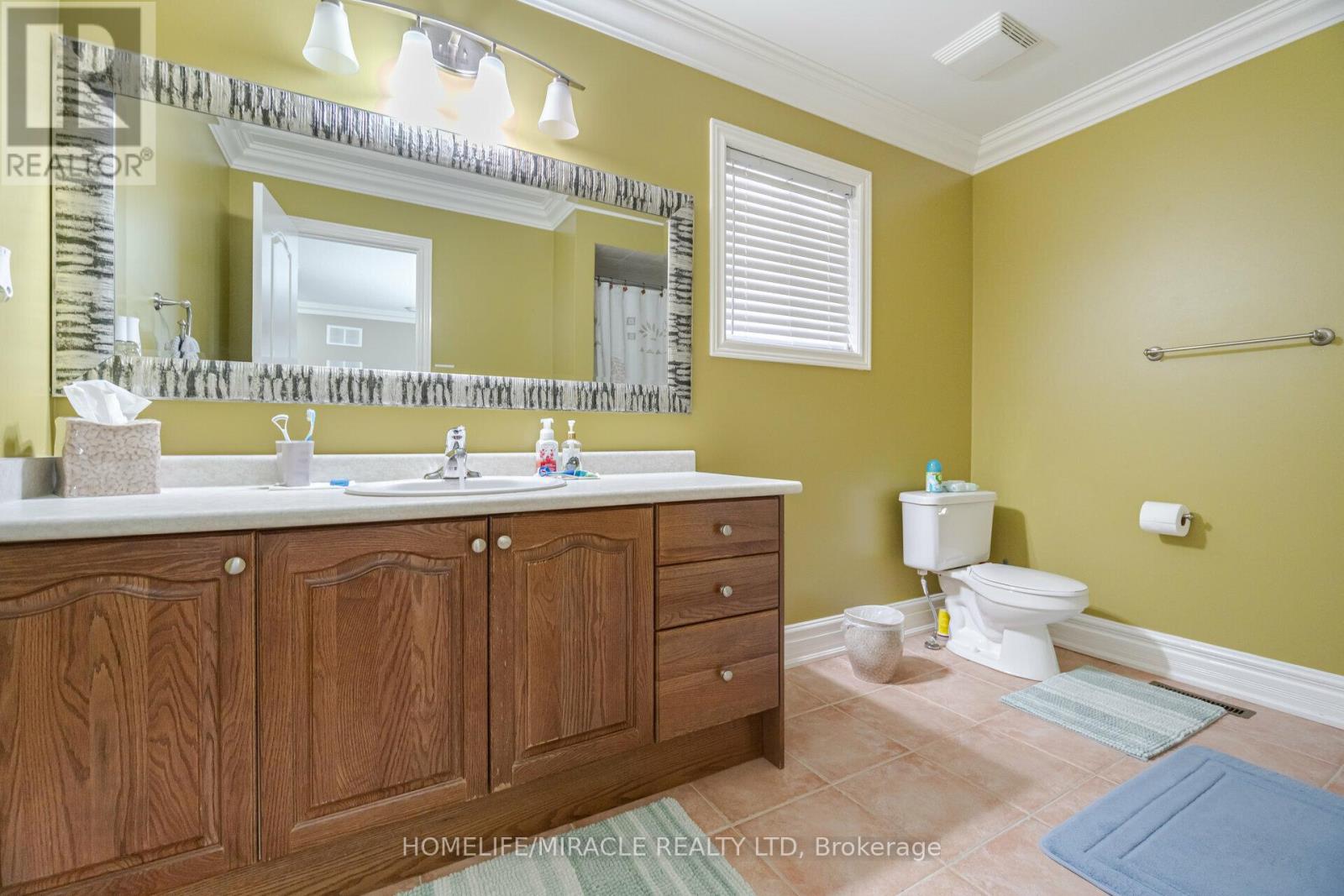 21 Summershade Street, Brampton, Ontario  L6P 2C2 - Photo 35 - W14122320