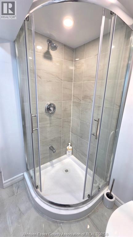 580 Bruce Avenue Unit# Lower, Windsor, Ontario  N9A 4W9 - Photo 5 - 26026355