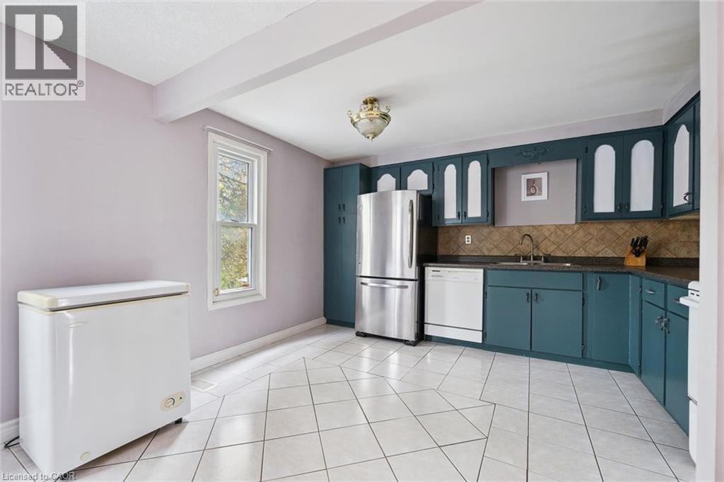 64 Frobisher Court, Cambridge, Ontario  N1R 6Z5 - Photo 22 - 40873531
