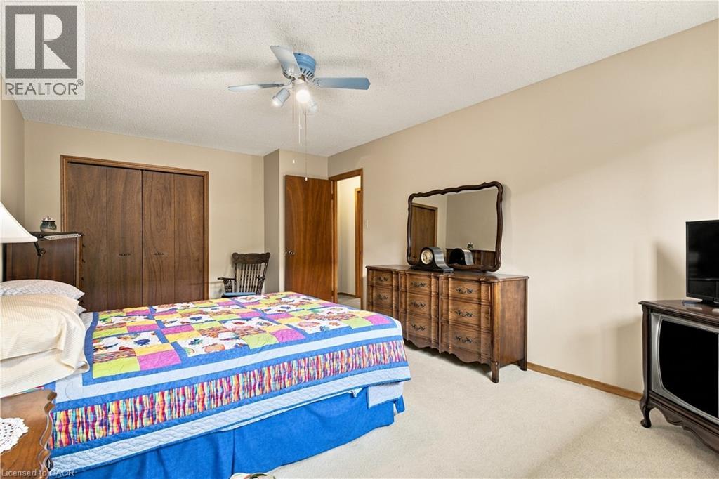 30 Carlyle Place, Kitchener, Ontario  N2P 1R6 - Photo 25 - 40873846