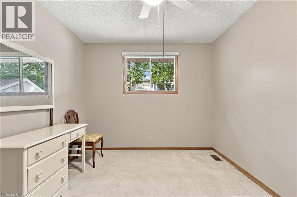30 Carlyle Place, Kitchener, Ontario  N2P 1R6 - Photo 28 - 40873846