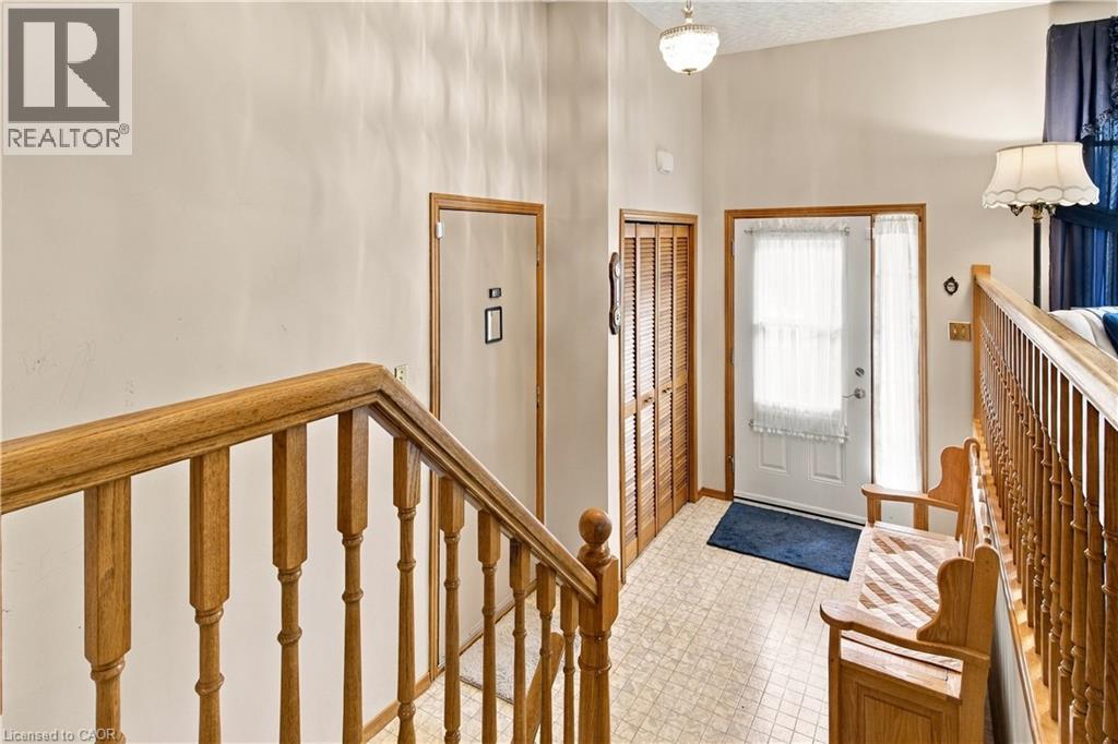 30 Carlyle Place, Kitchener, Ontario  N2P 1R6 - Photo 11 - 40873846