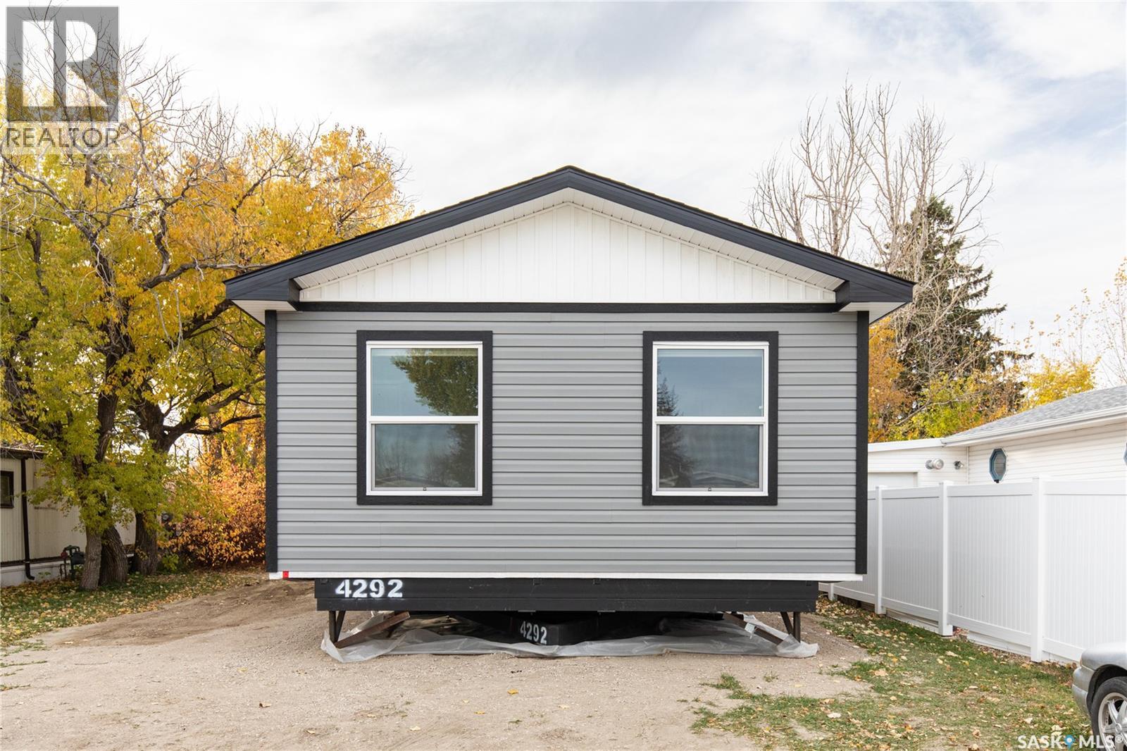 D6 1455 9th Avenue Ne, Moose Jaw, Saskatchewan S6J 1C6 - Photo 3 - SK052018