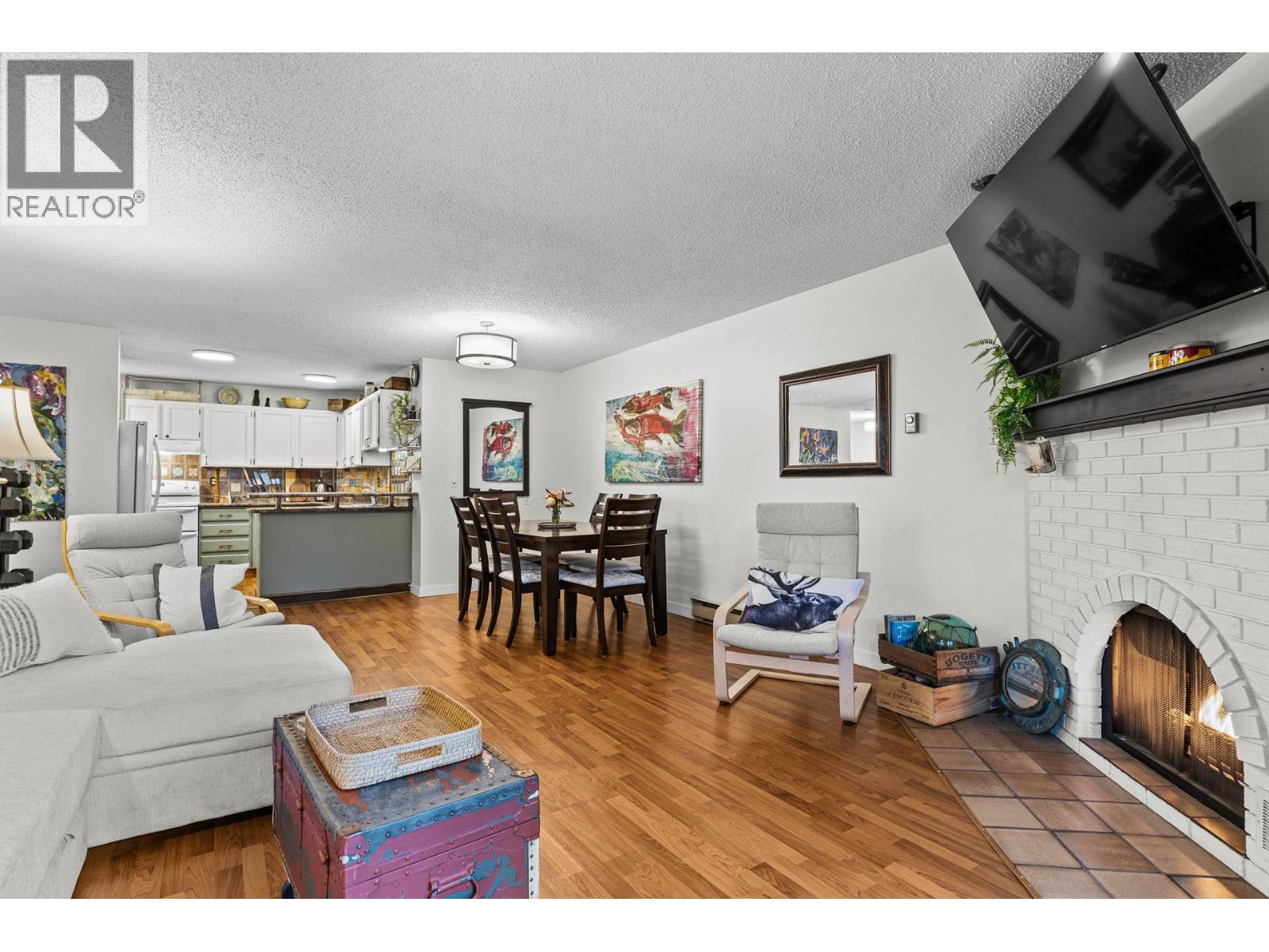 983 Bernard Avenue Unit# 210, Kelowna, British Columbia  V1Y 6P7 - Photo 4 - 10404645