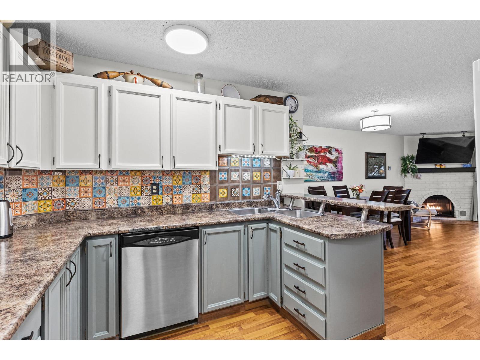 983 Bernard Avenue Unit# 210, Kelowna, British Columbia  V1Y 6P7 - Photo 8 - 10404645