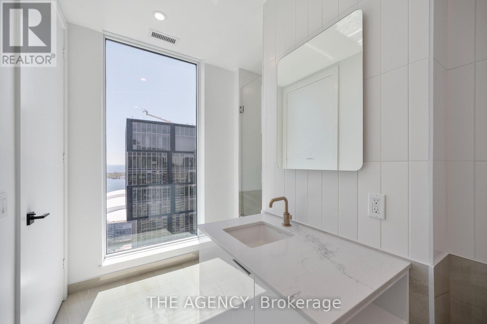 Ph01 - 327 King Street W, Toronto, Ontario  M5V 1J5 - Photo 13 - C14122422