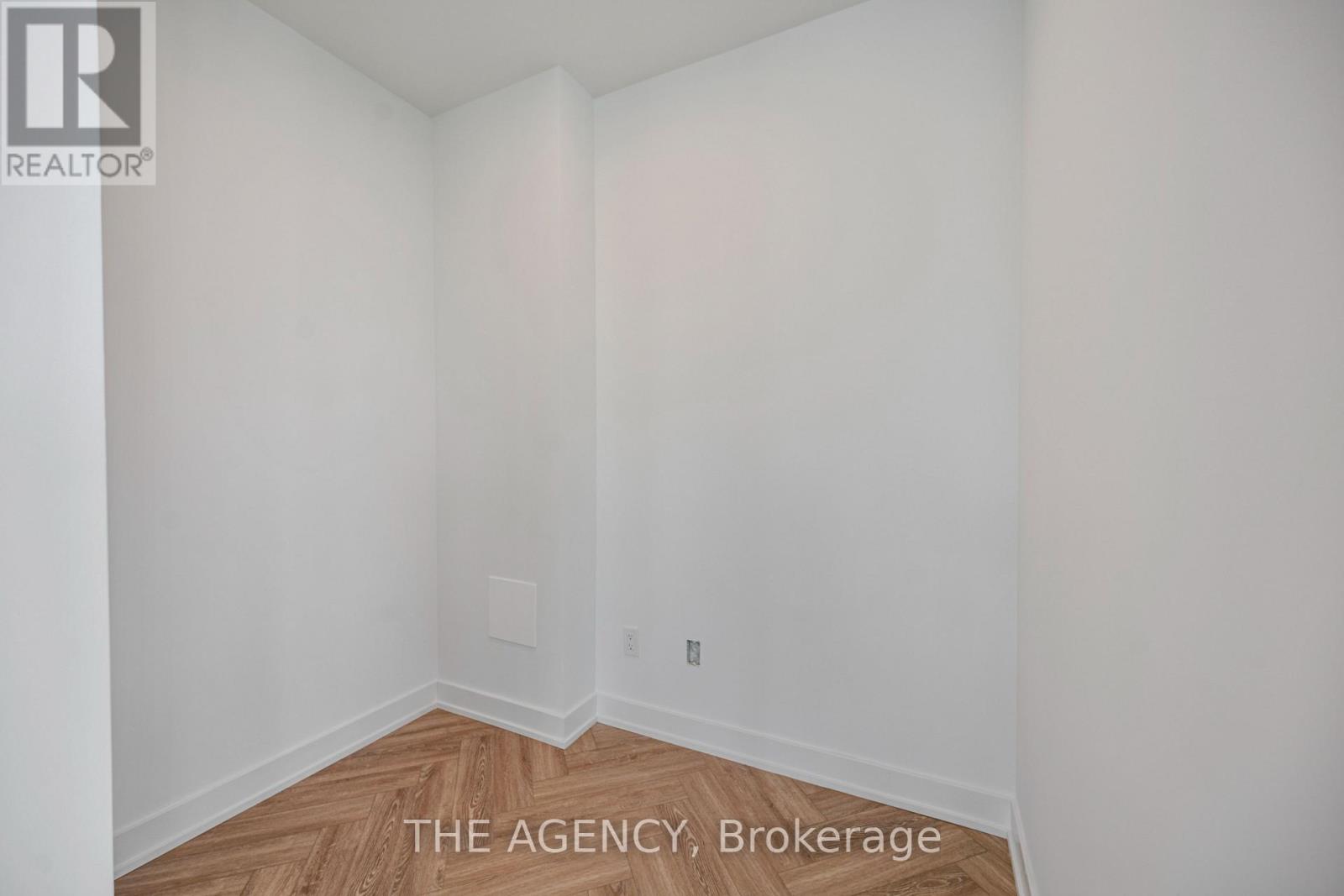 Ph05 - 327 King Street W, Toronto, Ontario  M5V 1J5 - Photo 11 - C14122496