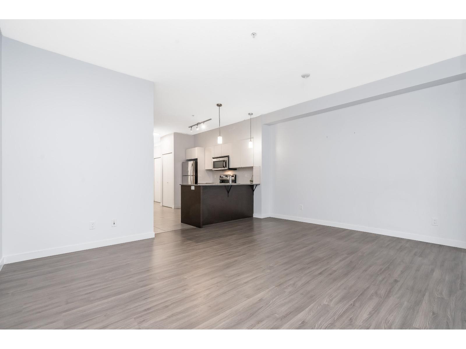 208 13733 107A AVENUE