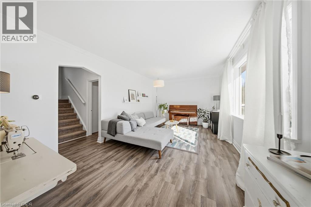 490 Speedvale Avenue E, Guelph, Ontario  N1E 1P3 - Photo 10 - 40873659